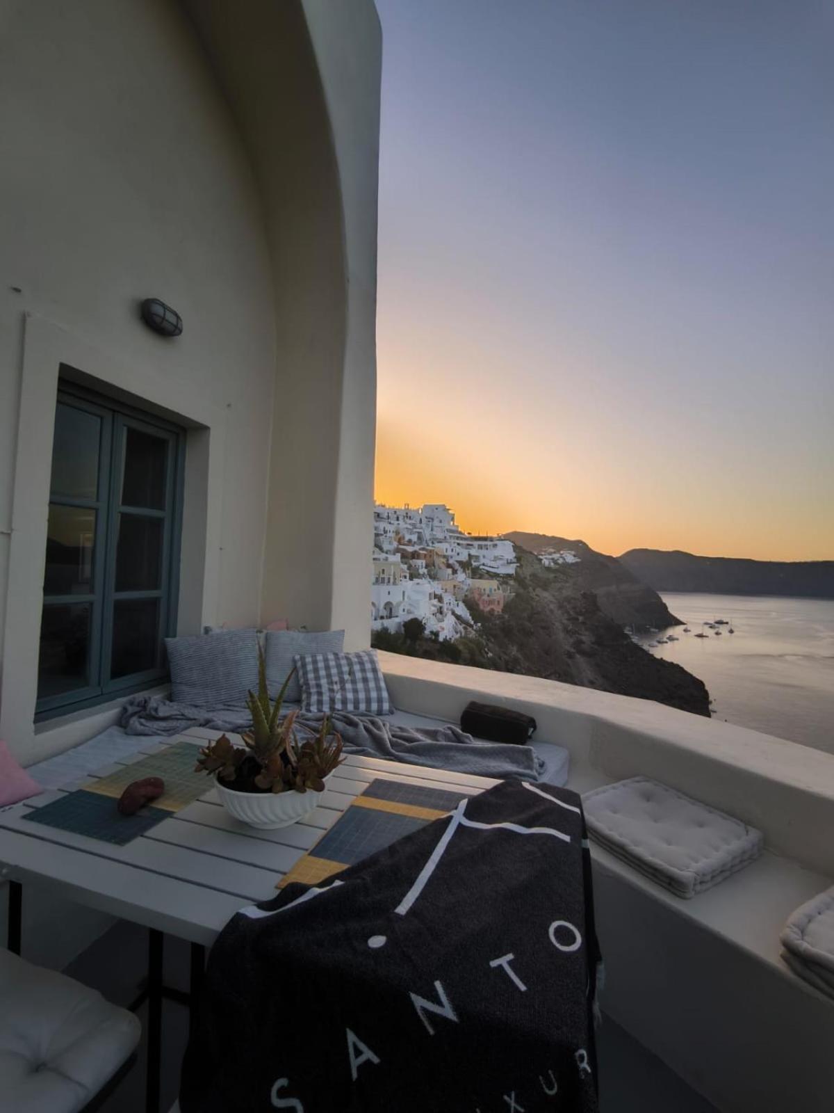 Apartamento Elias Cave House Oia Exterior foto